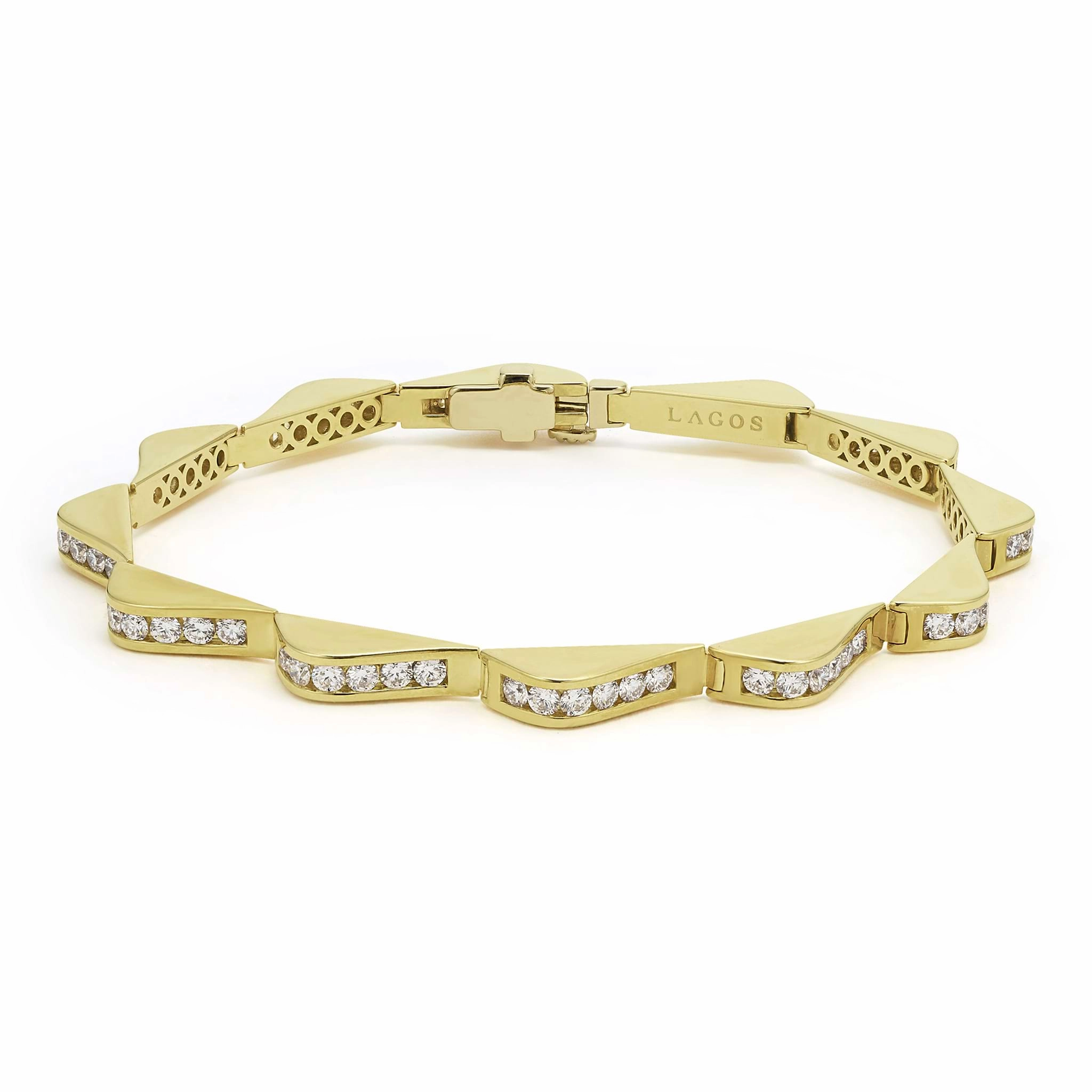Studio 18K Gold Diamond Link Wave Bracelet