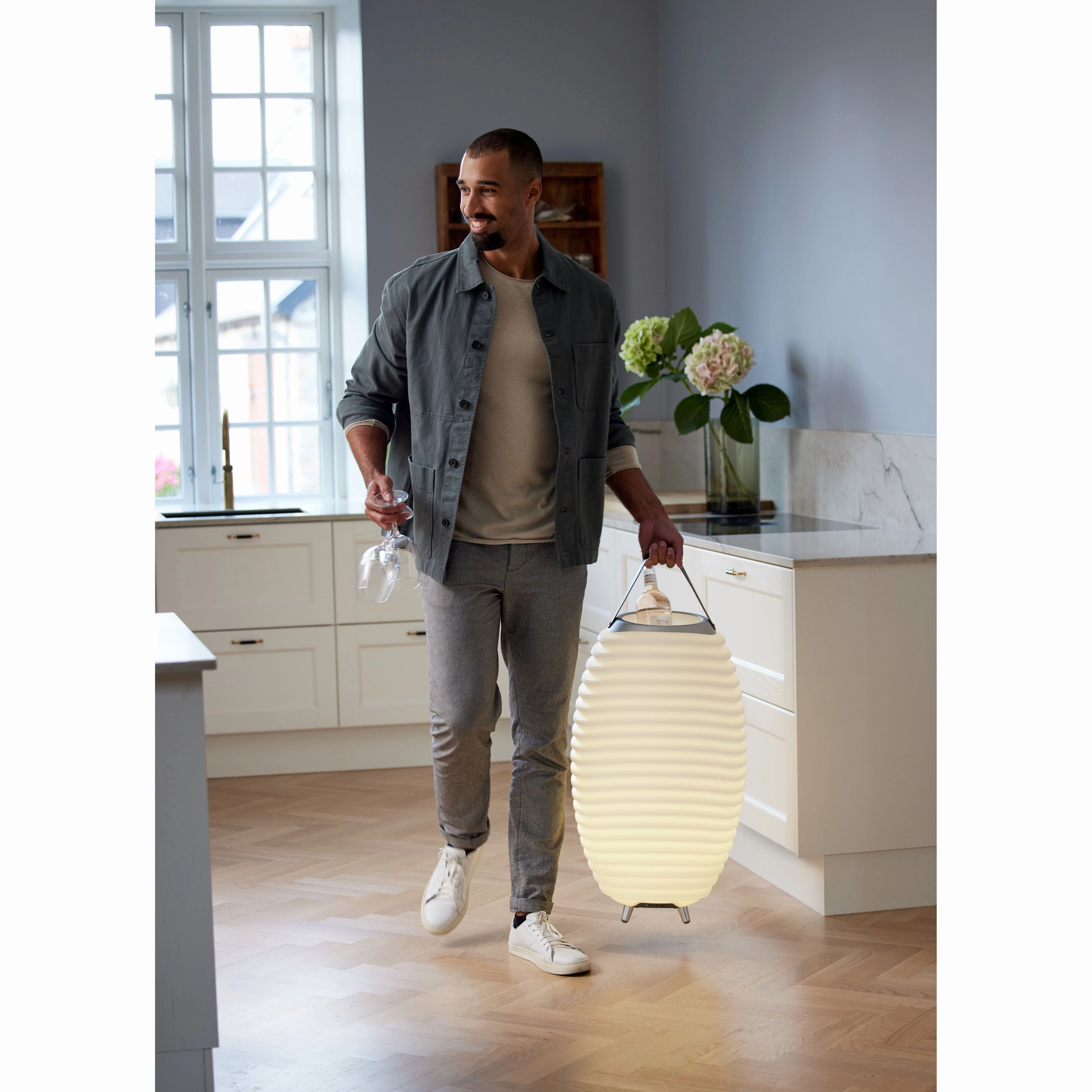 Synergy 65 Rechargeable Indoor/Outdoor Speaker Lamp