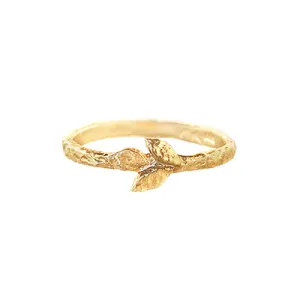 Three Leaf Gold Band