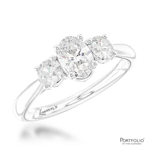 Three Stone 0.20ct E SI Diamond Platinum Ring