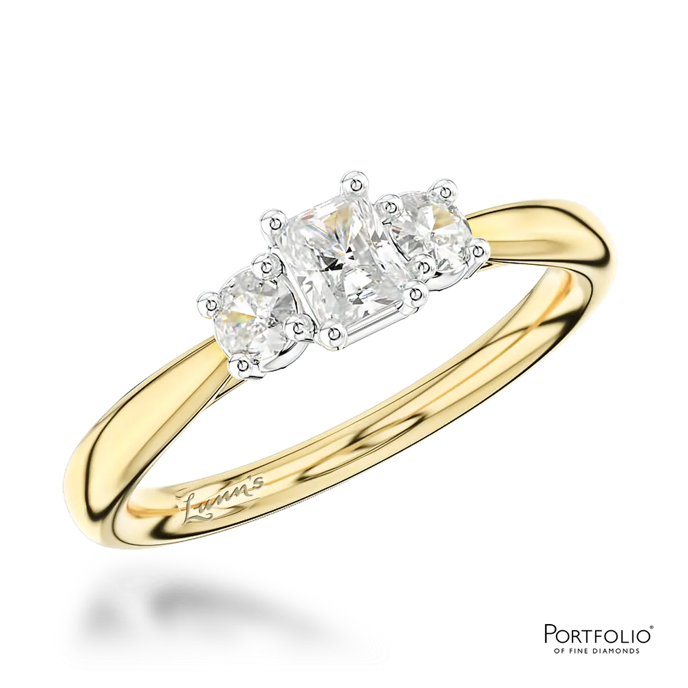 Three Stone 0.30ct F SI1 Diamond Yellow Gold/Platinum Ring