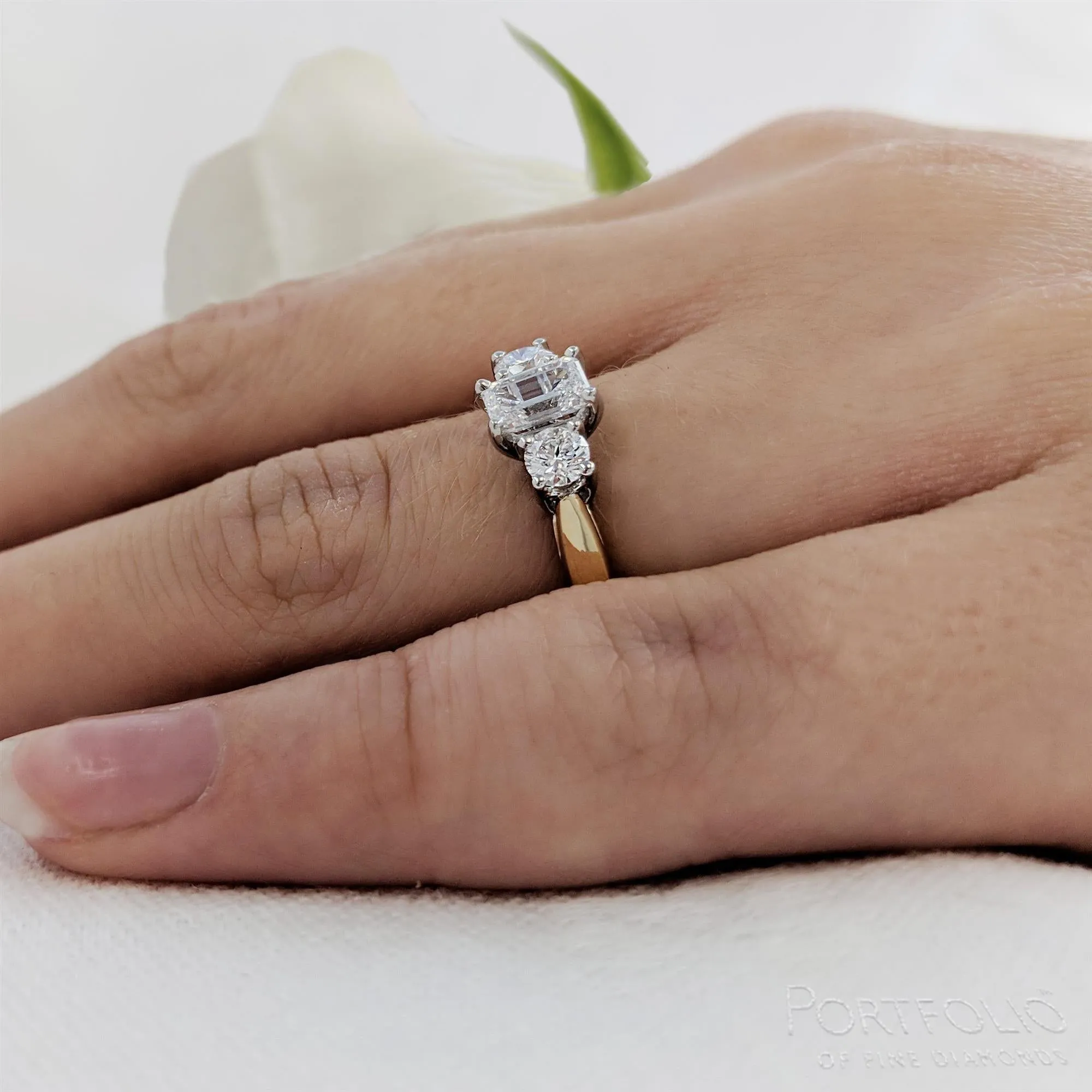 Three Stone 0.50ct F VS2 Diamond Yellow Gold/Platinum Ring
