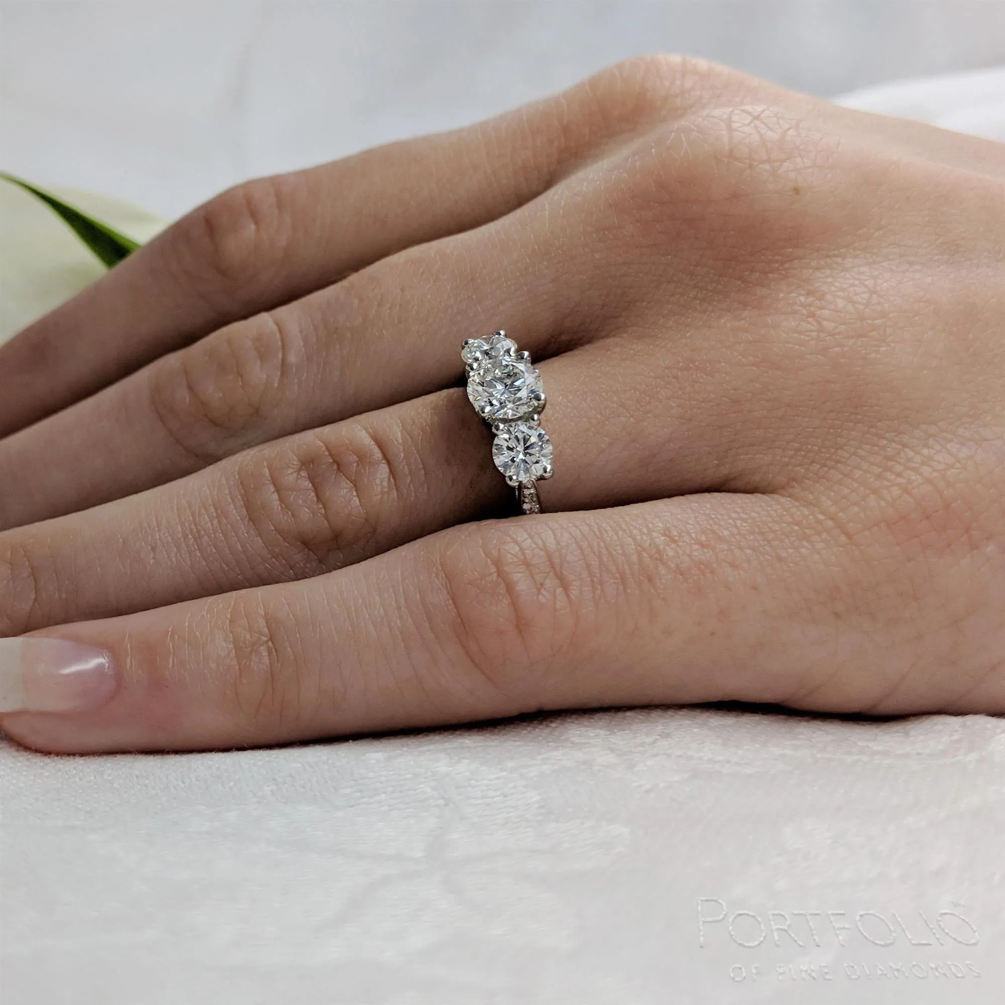 Three Stone 0.90ct G VS2 Diamond Platinum Ring