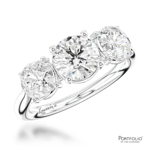 Three Stone 0.90ct G VS2 Diamond Platinum Ring