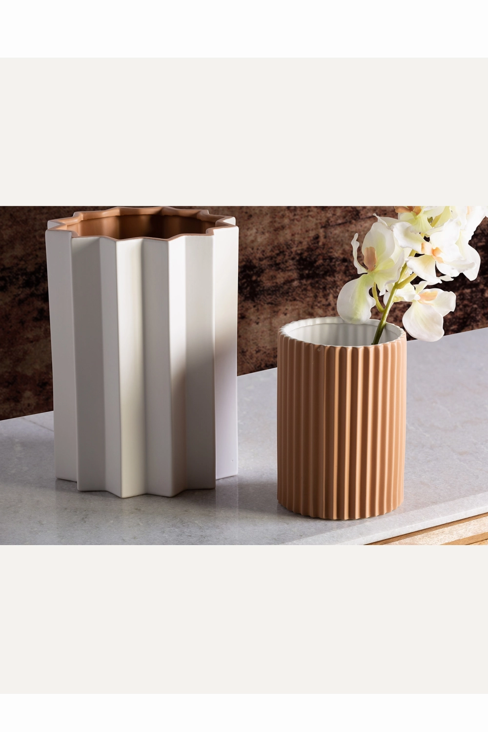 White Stone Fluted Vase | Vical Home Pliss