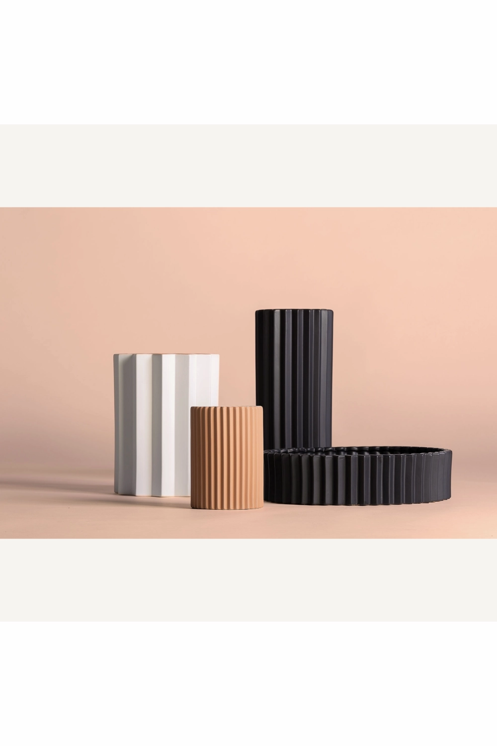 White Stone Fluted Vase | Vical Home Pliss