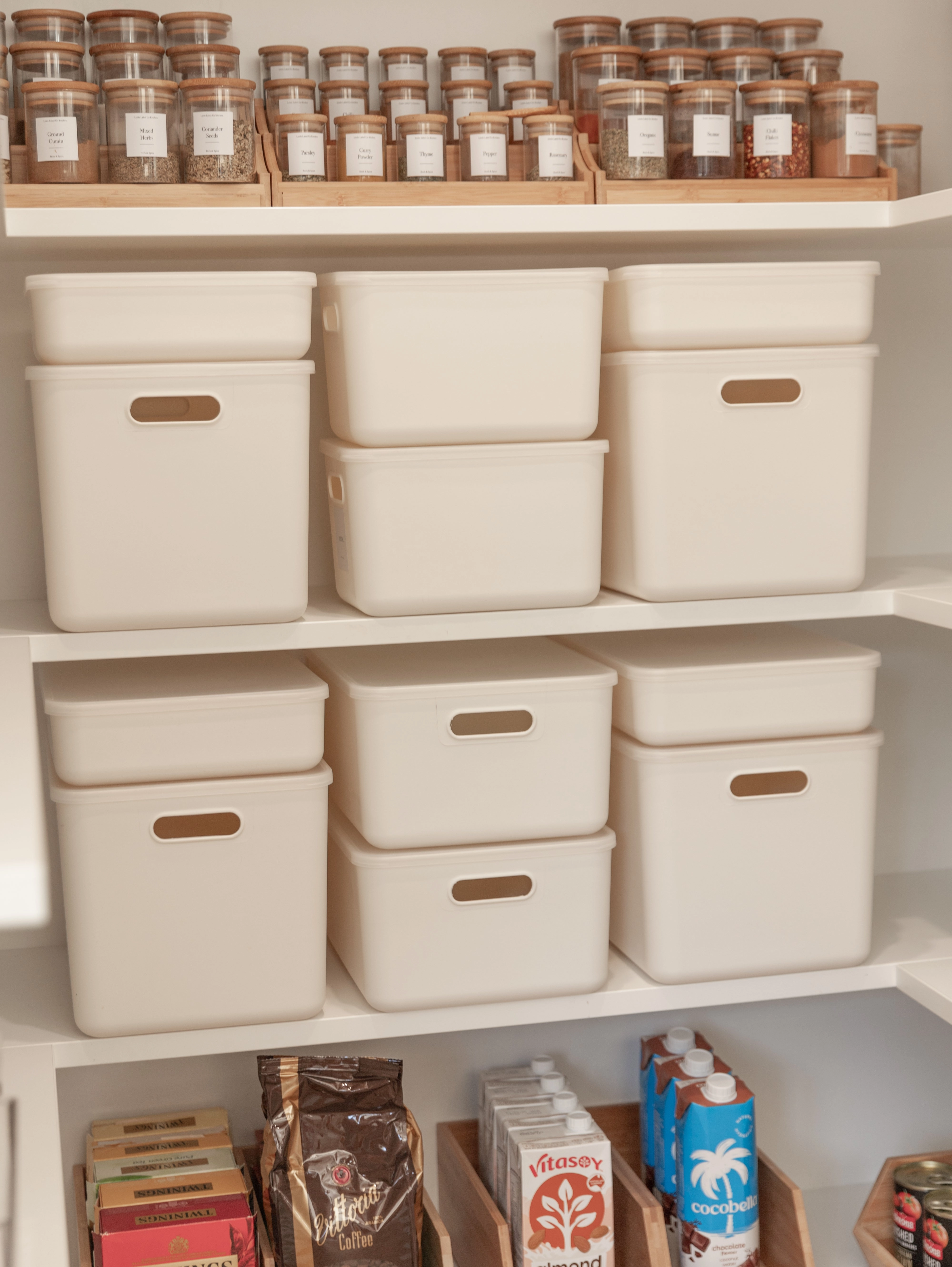 White Storage Container with Plastic Lid - 12 Pack