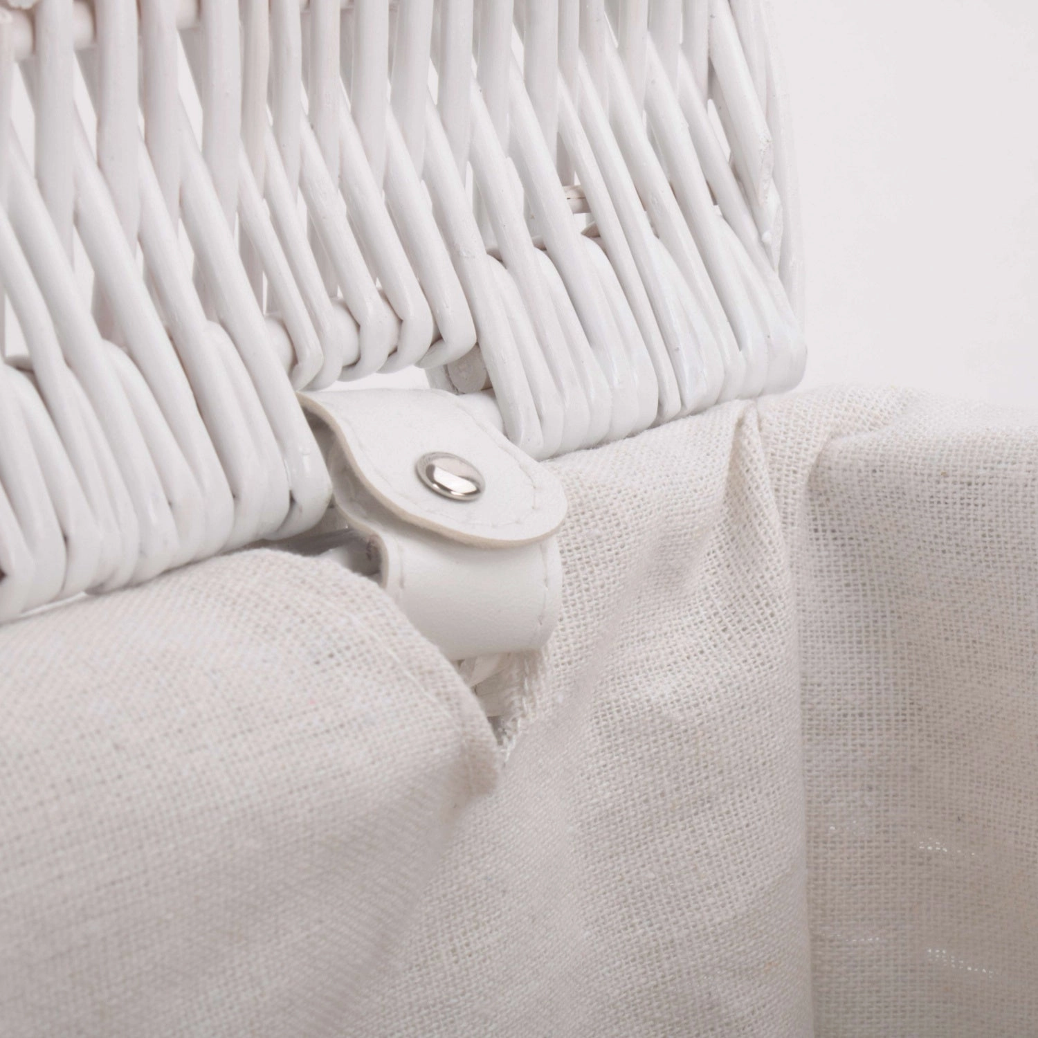 White Wicker Bathroom Linen Laundry Set 5