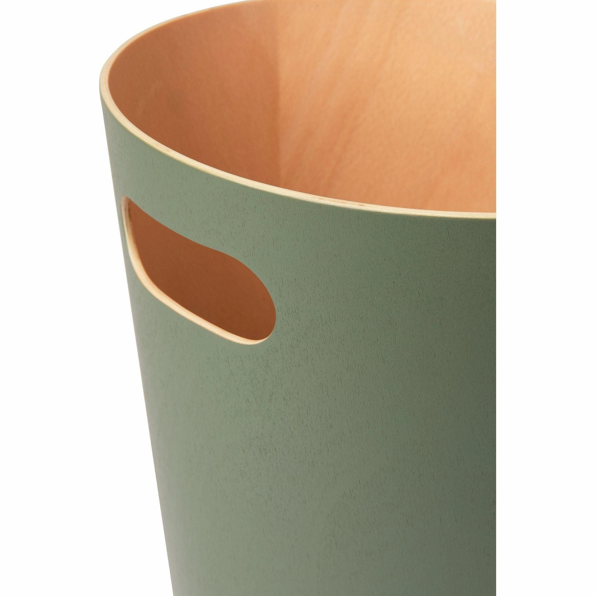 Woodrow Trash Can 2-Gallon (7.5L) Capacity